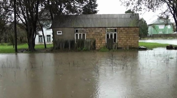 Последствия наводнения в южном регионе Азербайджана - ФОТО